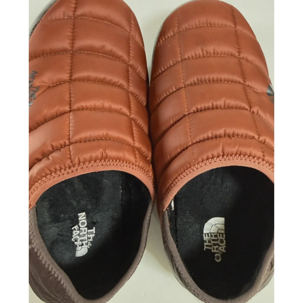 The North Face ThermoBall Traction Mule V Men's 10 Brown Quilted Slip On